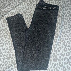 Women’s American eagle fur lightly lined leggings